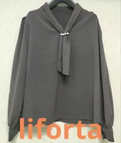 liforta ブラウス パール付きトップス チャコール レディース