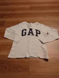 GAP 長袖Ｔシャツ