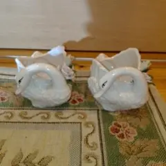 スワン形陶器小物入れ バラ付き