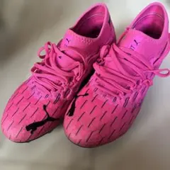 Puma FUTURE サッカーシューズ ピンク