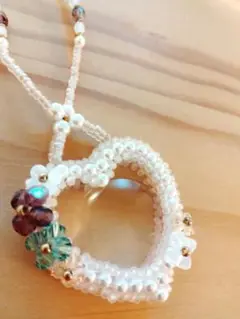 B53 キュートなハートのルーペネックレス／ピンク系／ハンドメイド／アクセサリー