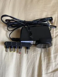 調整式ACアダプター 3-12V