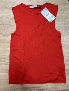 【新品タグ付き】ZARA リブ編み ノースリーブ 赤