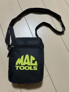 Item thumbnail for item 7d49b69f-b71a-4212-b4e4-a3639a1f7656