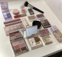 Item thumbnail for item 41093688-fa95-46eb-92f9-f0c8a6ffb50f