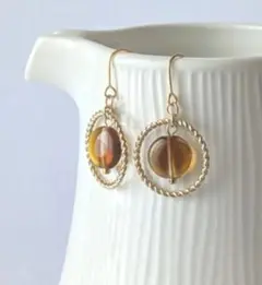 Item thumbnail for item 2232adf8-9654-464a-b348-05ca7bd17afb