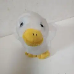 音が出るアヒル型ぬいぐるみ900