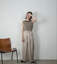 【美品】amiur ·satin basic tuck pants