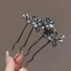 Item thumbnail for item 87887577-197a-4d87-83cb-bbd1d7c251d7