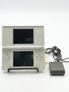 NINTENDO DS lite ホワイト ゲーム機本体　任天堂