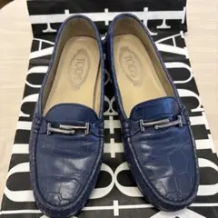 TOD'S ネイビー クロコダイル風ローファー　25センチ