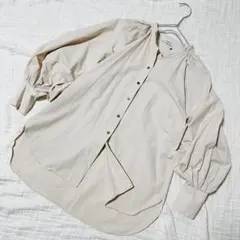 【ローズバット】ボリュームスリーブ シャツ 長袖 シェルボタン スタンドカラー