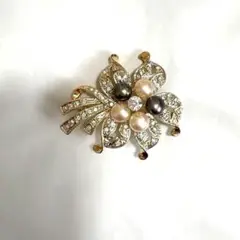 Item thumbnail for item ab686c56-adda-49c8-9949-29d9451d9544