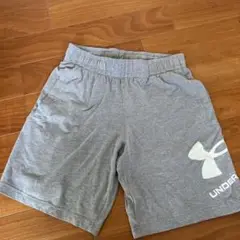 Under Armour グレー ショートパンツ M