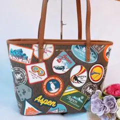 希少‼︎美品 MICHAEL KORSマイケルコース トートバッグ ステッカー柄
