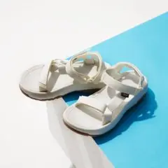 Tiva サンダル ホワイト