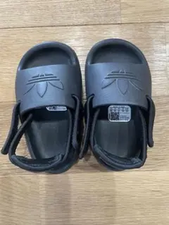 adidas アディレッダ キッズサンダル 13cm