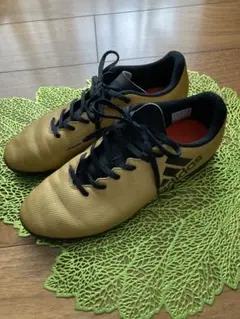 adidas サッカーシューズ