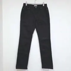 トップバリュー　ストレートパンツ　ブラック　スリムフィット　ウエスト64　M相当