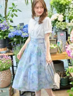 ウォーターカラーパンジープリントオーガンジータックフレアスカート