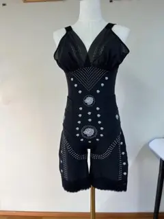 ブラック 花柄 スポーツ用水着 ボディスーツ