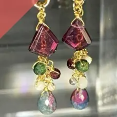 Item thumbnail for item 5287b03a-3ca5-40b3-8ebc-3d45fea2fd14