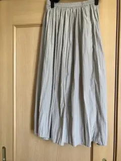 ライトオン　ベージュ プリーツスカート風パンツ