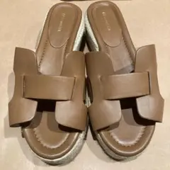 厚底ブラウンレザーサンダル