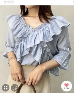 美品　2WAYオフショルフリルブラウス　RANAN ラナン