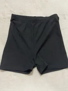 黒いリブ編みショートスパッツ
