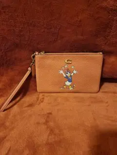 Item thumbnail for item e9ef5242-07e8-44a5-9756-30361f00601e