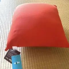 【タグ付き/美品】yogibo カラークッション（オレンジ）
