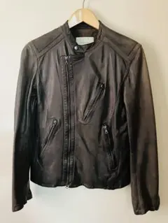 Item thumbnail for item a954f425-5549-4d3b-893f-7dc9e909c9ec