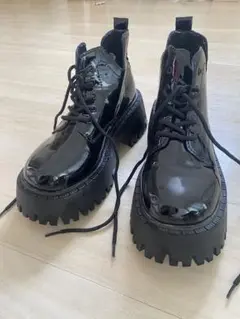 ブラックプラットフォームブーツ