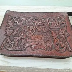 Item thumbnail for item 2d7bbbe4-e8ea-4063-986e-75b3ecf3a852