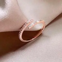 新品❣️CZダイヤリング　指輪　サイズ調整可能　ピンクゴールド【匿名配送】