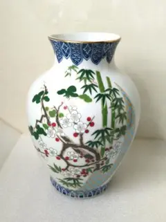 骨董品　孔雀　陶器　花瓶　新山　木箱 孔雀装飾 陶器 花器 木箱入り - メルカリ
