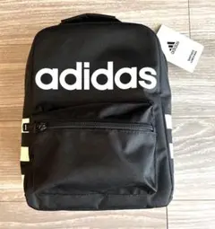 adidas【新品】ランチボックスバッグ