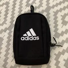 adidas ブラックポーチ