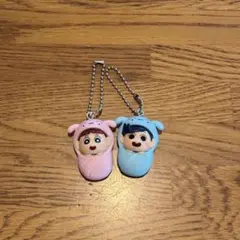 クレヨンしんちゃん　おくるみbabyスイング　ガチャガチャ