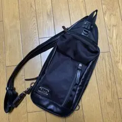 ショルダーバック