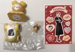 TWICEガチャガチャ　ジヒョ3点セット