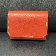 革　コンパクト財布　アマゾニアレッド