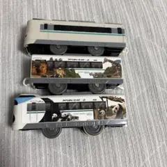 Item thumbnail for item beb1cbb3-7780-4499-90de-cce446584527