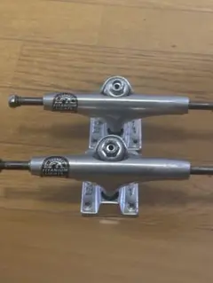 サンダートラック　チタン　147
