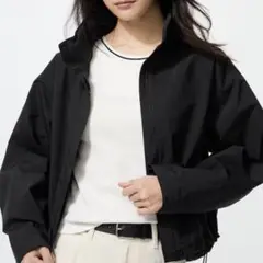 【美品】ユニクロ ウィンドプルーフスタンドブルゾン　ブラック XL