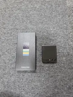 Galaxy Z Flip5 SIMフリー 512GB