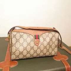 ❤️良品、ショルダーバッグ、GGロゴ❤️