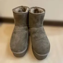 Item thumbnail for item 20303be1-c14e-46ef-9525-f1dd8aa43818