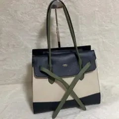 Item thumbnail for item 34b09e27-c989-4d73-8d9b-f806f4c9b2e9